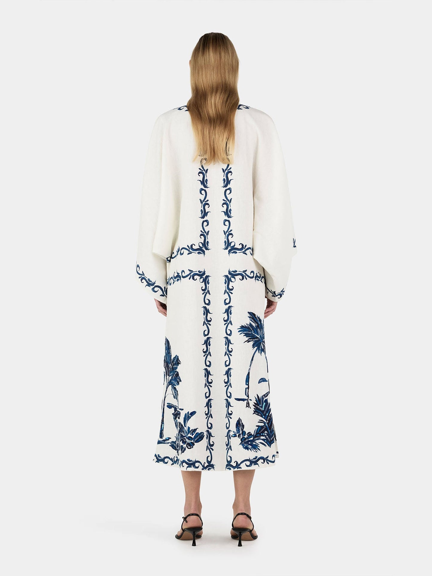 Boho-Inspired Maxi Dress with Print