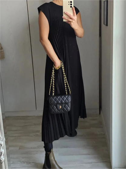Sleeveless Pleated Simple Solid Color Dress👗
