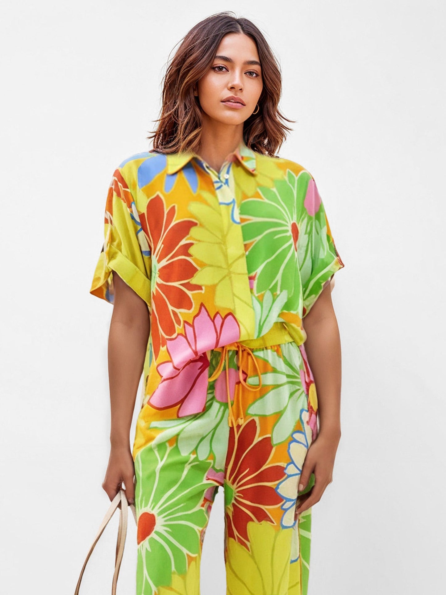 Bold Floral Print Short-Sleeve Shirt
