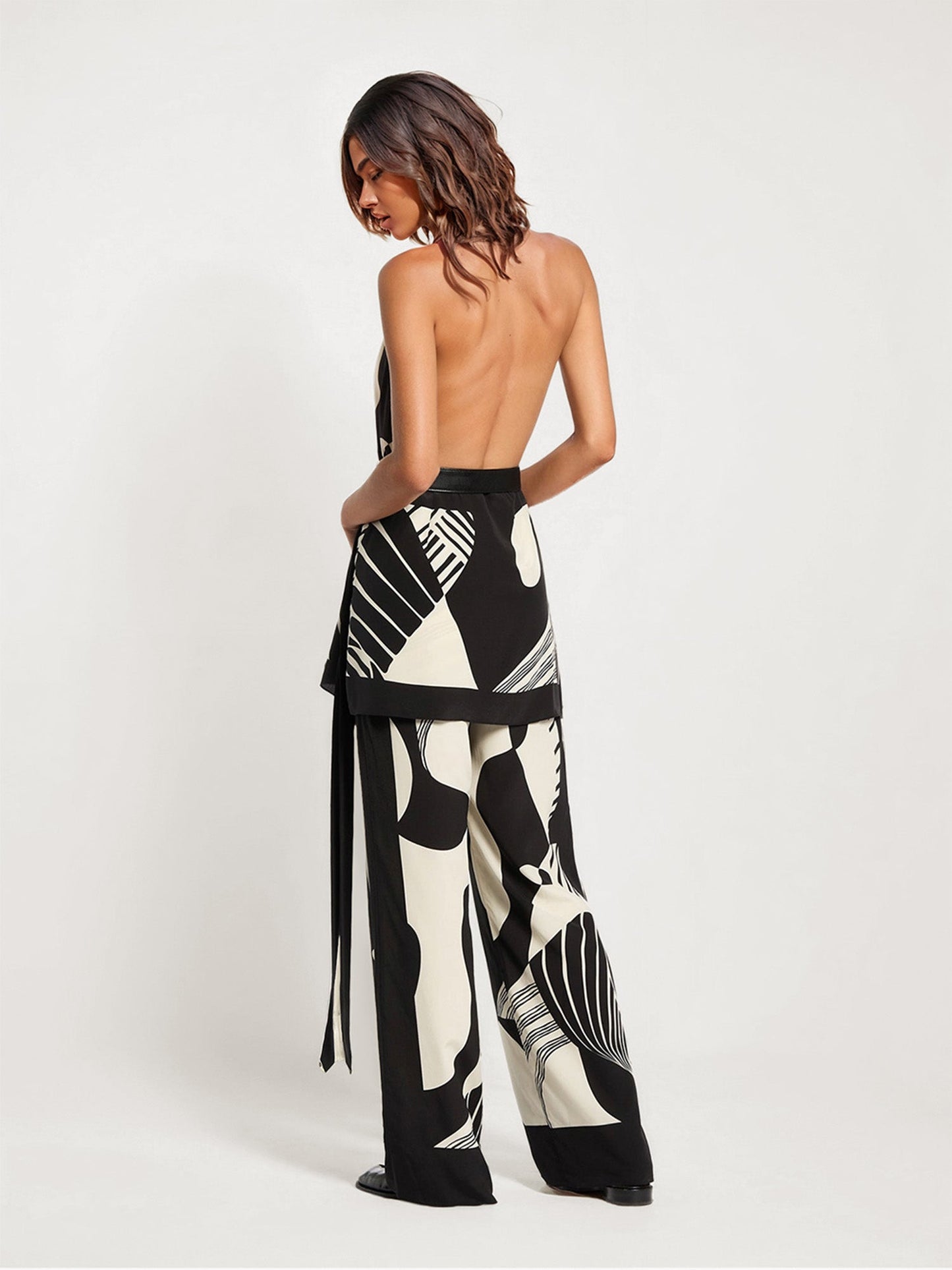 Abstract Black and White Print Wide-Leg Pants